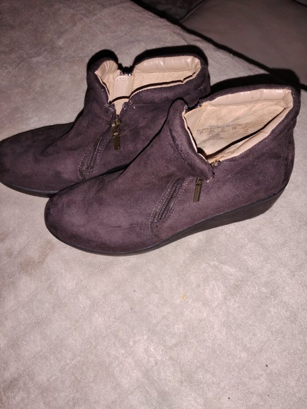 Boots - Picture 8 of 13